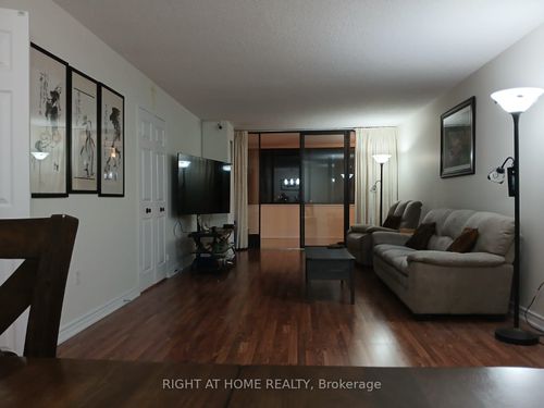 1901-2330 Bridletowne Cir, Scarborough, ON, M1W3P6 | Card Image