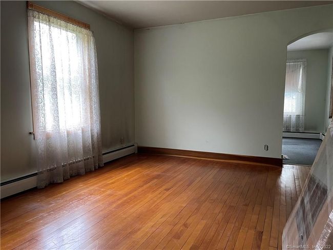 Living Room | Image 9