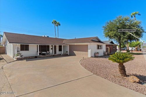 8725 E Jackrabbit Rd, Scottsdale, AZ, 85250-6733 | Card Image