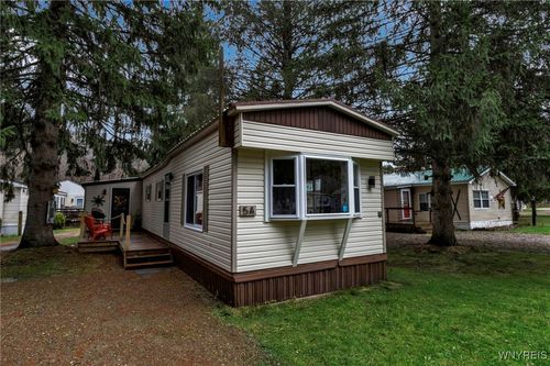 5 Sun Up, Ellicottville, NY, 14731 | Card Image
