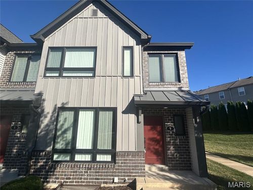 9 Haddon Place, St Charles, MO, 63303 | Card Image