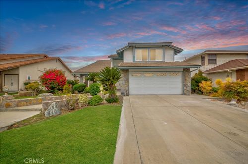 2107 Winterwood Dr, Fullerton, CA, 92833-1251 | Card Image