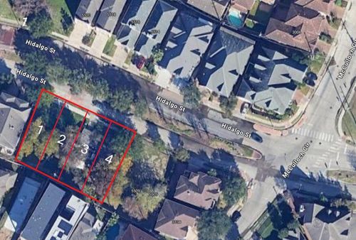 2 Hidalgo St, Houston, TX, 77056 | Card Image