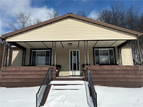 725 3rd Ave, Sutersville, PA, 15083 | Card Image