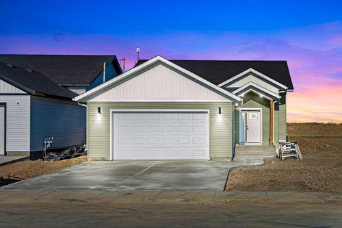 1308 56 Ave, Lloydminster, AB, T9V3T4 | Card Image
