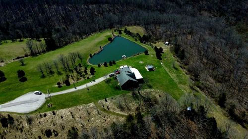 8116 Briarway Ct, Guilford, IN, 47022-9447 | Card Image