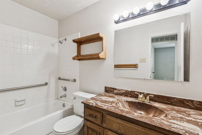 2613 Winterlake Dr, House other with 3 bedrooms, 2 bathrooms and null parking in Carrollton TX | Image 22
