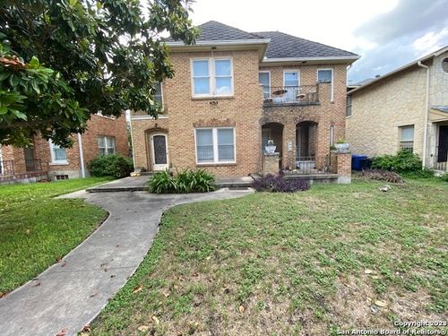 front-245 E Lullwood Ave, San Antonio, TX, 78212 | Card Image