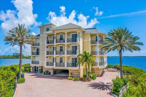 301-2300 Front St, Melbourne, FL, 32901-7517 | Card Image