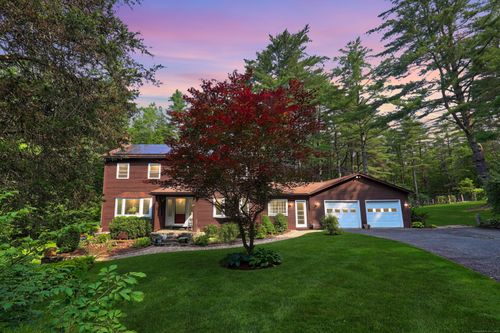 11 College Hill Rd, Canaan, CT, 06018-2311 | Card Image