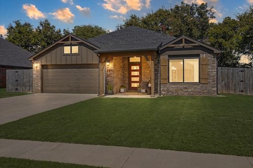 757 E 139th Pl, Glenpool, OK, 74033-2918 | Card Image