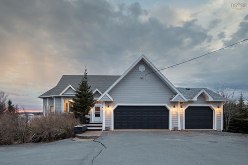 79 Hages Lane, Prospect Village, NS, B3T2A4 | Card Image