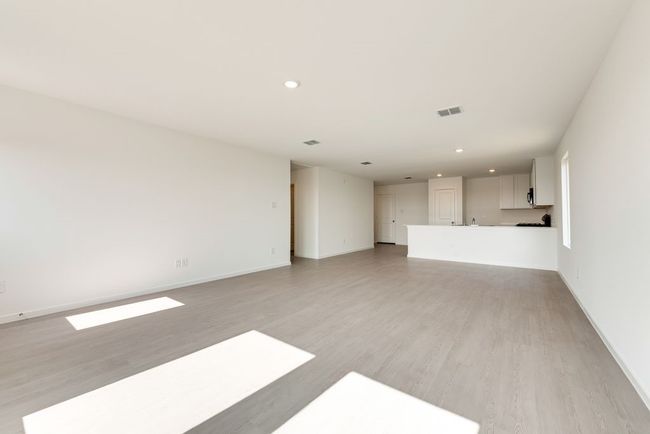 2045 Welsh Ln, House other with 3 bedrooms, 2 bathrooms and null parking in Aubrey TX | Image 8