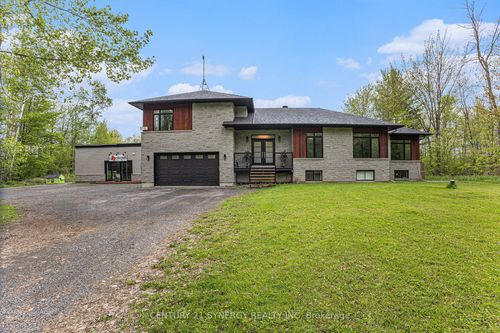 238 Baseline Rd, Rockland, ON, K4K1K9 | Card Image