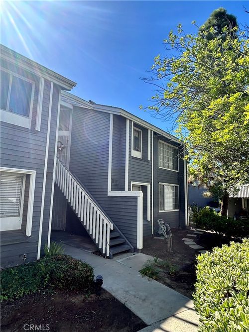 25307 Pine Creek Ln, Wilmington, CA, 90744-1860 | Card Image