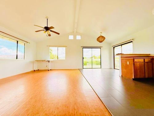 2444 Liliuokalani St, KILAUEA, HI, 96754-5305 | Card Image