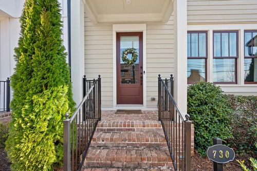 730 Elmwood Way, Roswell, GA, 30075-5204 | Card Image