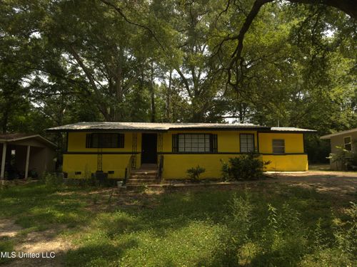 1136 Killarney St, Jackson, MS, 39212-2825 | Card Image