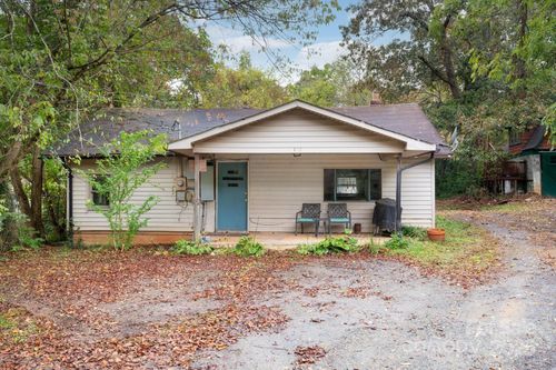 132 Little Knob Rd, Asheville, NC, 28803-9648 | Card Image