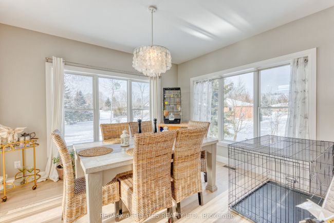 23 Tudor Cir, House other with 3 bedrooms, 3 bathrooms and 6 parking in Lombardy ON | Image 15