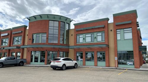 207-10605 W Side Dr, Grande Prairie, AB, T8V8E6 | Card Image
