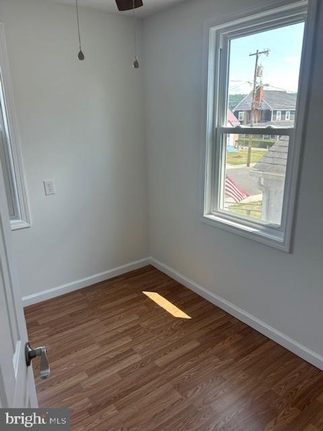 212 Pierpont St, House other with 3 bedrooms, 2 bathrooms and null parking in PETERSBURG WV | Image 14