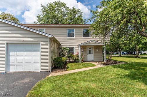unit-d-3062 Ivy Hill Cir, Cortland, OH, 44410-9356 | Card Image