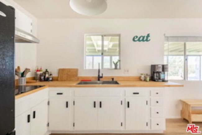 62282 Dennis Ave, House other with 2 bedrooms, 2 bathrooms and 1 parking in Joshua Tree CA | Image 11
