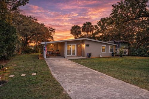 1845 50th Ave, Vero Beach, FL, 32966-2243 | Card Image