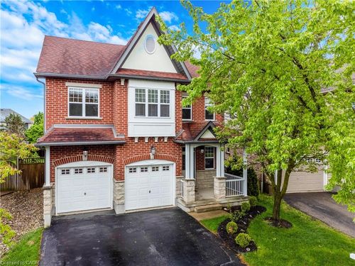 35 Coopershawk Street, Kitchener, ON, N2K4J7 | Card Image