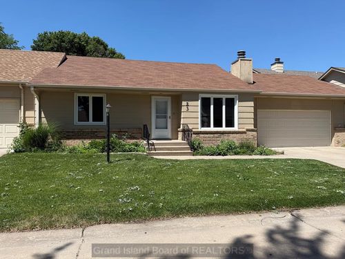 23 Saint James Pl, Grand Island, NE, 68803-1845 | Card Image