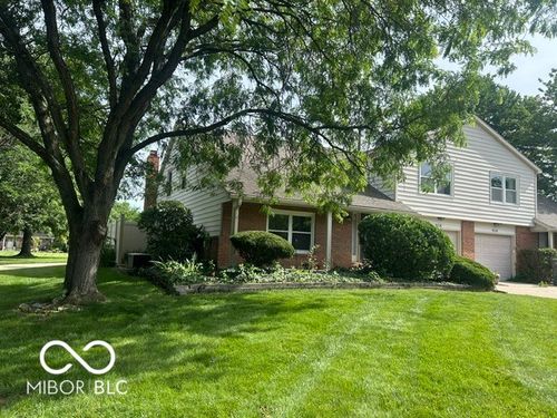 9118 Cinnebar Dr, Indianapolis, IN, 46268-1241 | Card Image