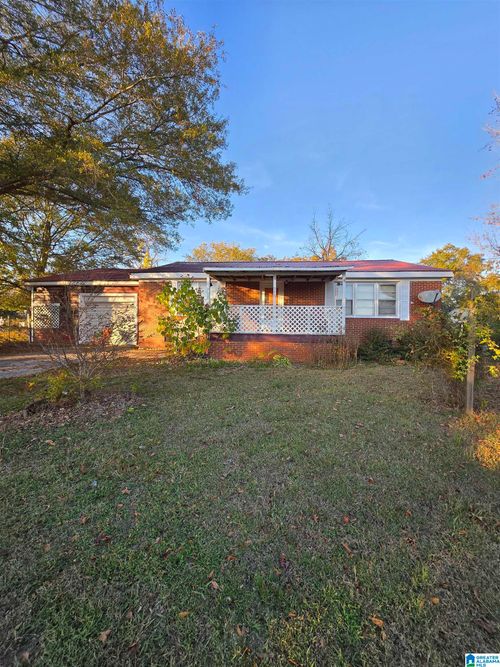 547 Lakewood Dr, Weaver, AL, 36277-4436 | Card Image