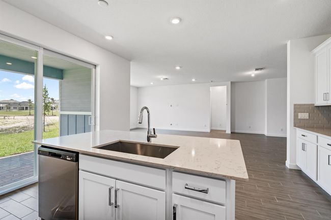 19564 Rugged Trunk Trl, House other with 4 bedrooms, 3 bathrooms and null parking in Loxahatchee FL | Image 8