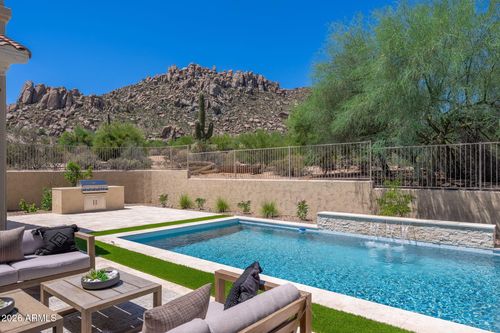 11552 E Desert Holly Drive, Scottsdale, AZ, 85255 | Card Image