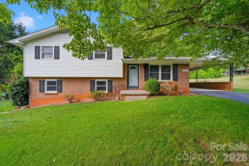 8035 Old Nc 10, Hickory, NC, 28602-8622 | Card Image
