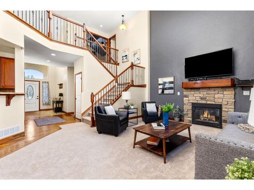 7990 Saint St, Frederick, CO, 80530-4806 | Card Image