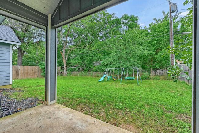 615 W Brock St, House other with 3 bedrooms, 2 bathrooms and null parking in Denison TX | Image 21