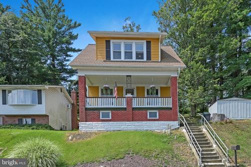 189 Water St, NEW PHILADELPHIA, PA, 17959-1018 | Card Image