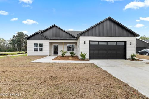 418 Wade Dr, Richlands, NC, 28574 | Card Image