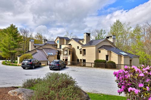 a-4-55 Fox Hollow Village, Mendon, VT, 05701 | Card Image