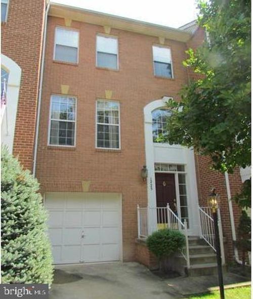 1225 Wild Hawthorn Way, RESTON, VA, 20194-1020 | Card Image