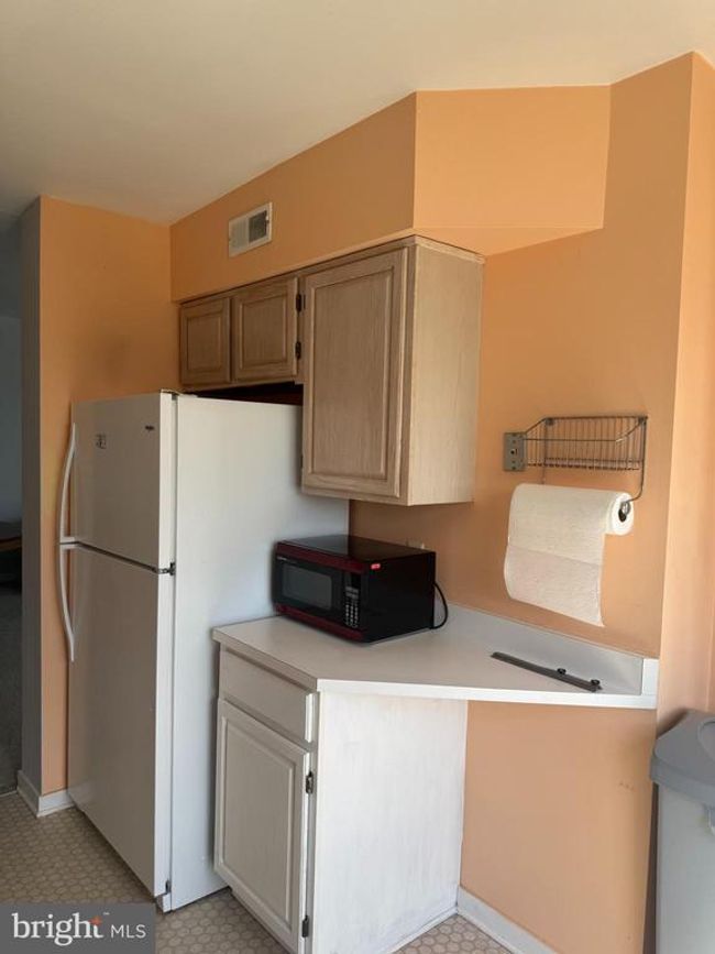 APT-7 - 5215 Le Parc Dr, Condo with 2 bedrooms, 2 bathrooms and null parking in WILMINGTON DE | Image 15