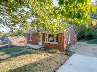 504 Mc Creary Avenue, House other with 2 bedrooms, 1 bathrooms and null parking in Frankfort KY | Image 2