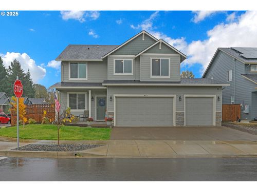 841 Pebble St, Brownsville, OR, 97327-2174 | Card Image