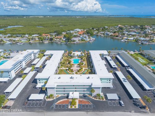 b305-325 N Causeway, NEW SMYRNA BEACH, FL, 32169-5241 | Card Image