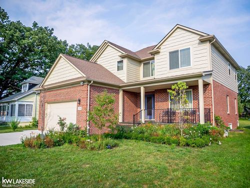 37440 Curwood Dr, Sterling Heights, MI, 48310-3520 | Card Image