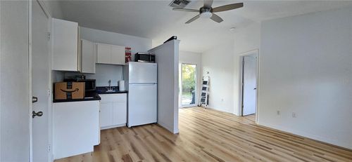 b-15012 Colley Dr, Tavares, FL, 32778-5017 | Card Image