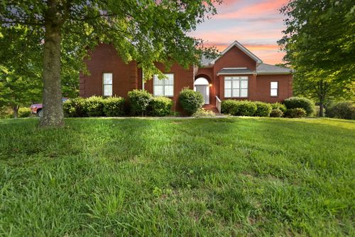 225 Hilltop Rd, East Bernstadt, KY, 40729-7509 | Card Image