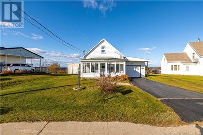 240 Rue Acadie, House other with 3 bedrooms, 1 bathrooms and null parking in Grande Anse NB | Image 2